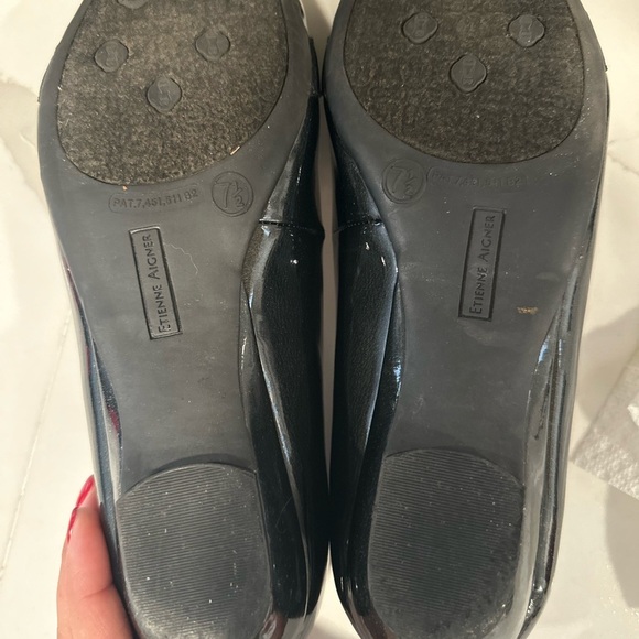 Etienne Aigner MOISHA black patent leather flats - Picture 7 of 9